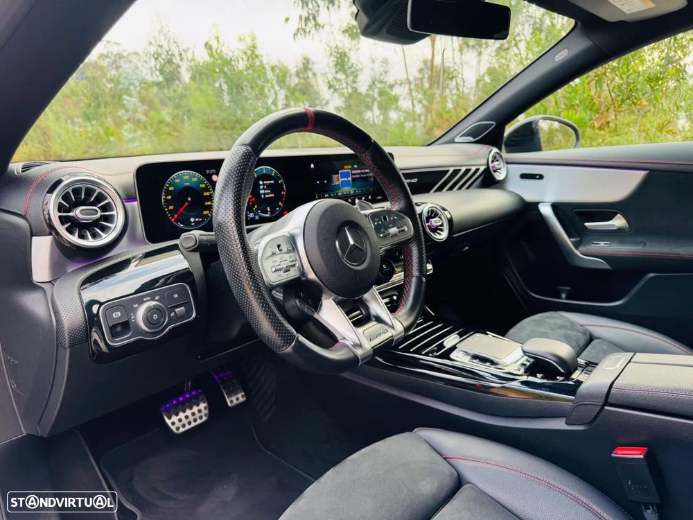 Mercedes-Benz CLA 35 AMG 4Matic Speedshift 8G-DCT Line Advanced Plus - 27