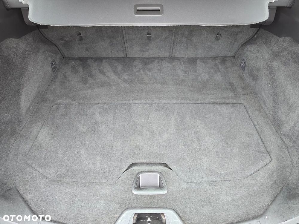 Volvo V60 D3 Momentum - 17