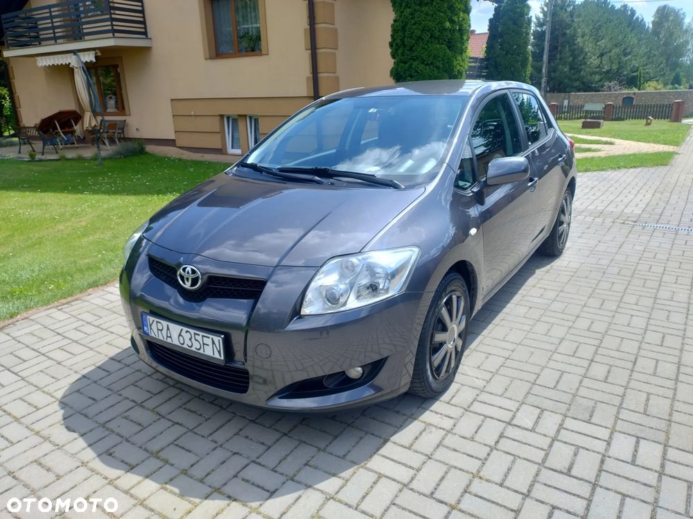 Toyota Auris 1.6 VVT-i Executive - 18