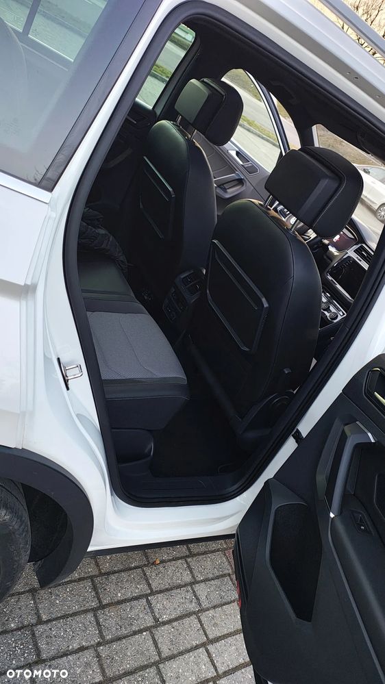 Volkswagen Tiguan - 21