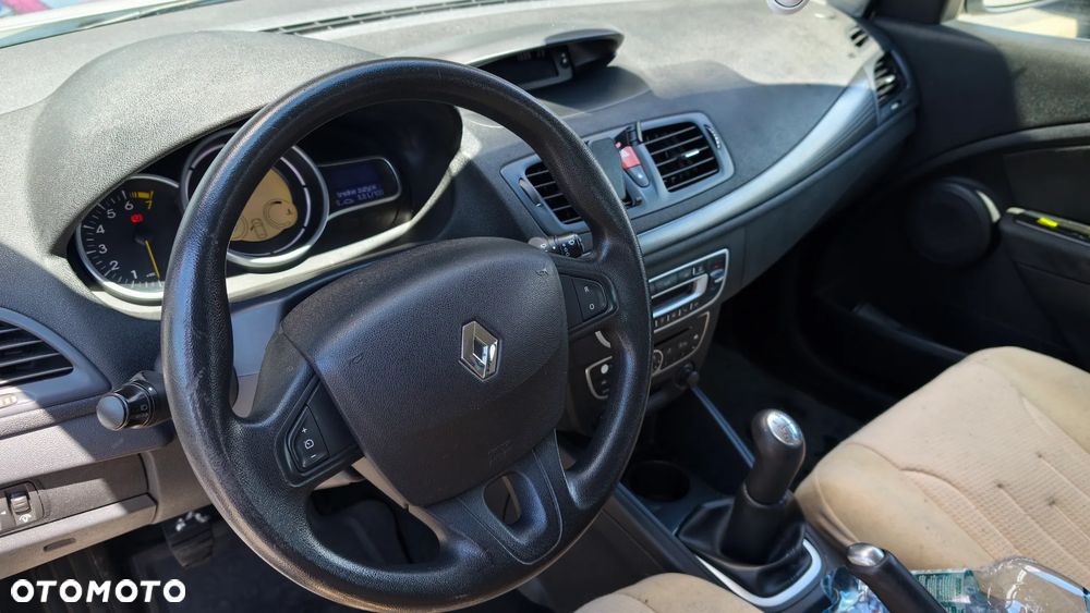 Renault Megane 1.6 16V Authentique - 6