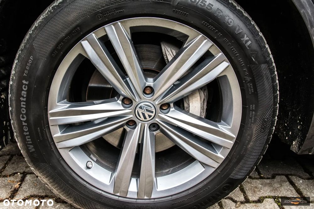 Volkswagen Touareg 3.0 V6 TDI SCR 4Mot R-Line - 33