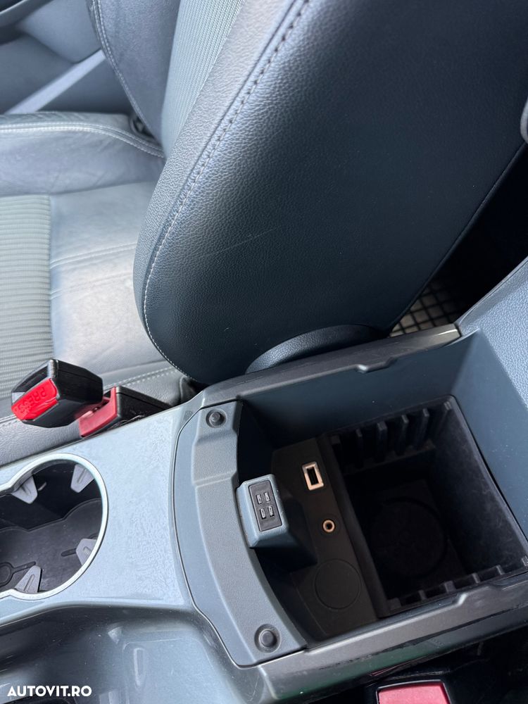 Ford Grand C-Max 2.0 TDCi DPF Powershift Titanium - 12