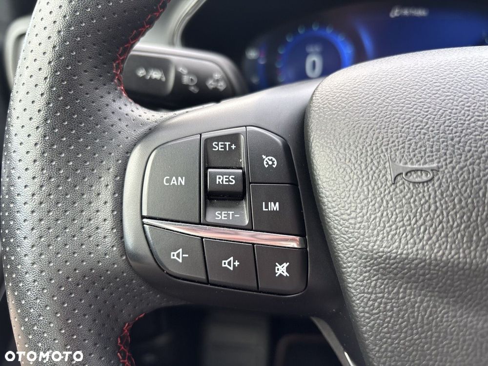 Ford Focus - 26