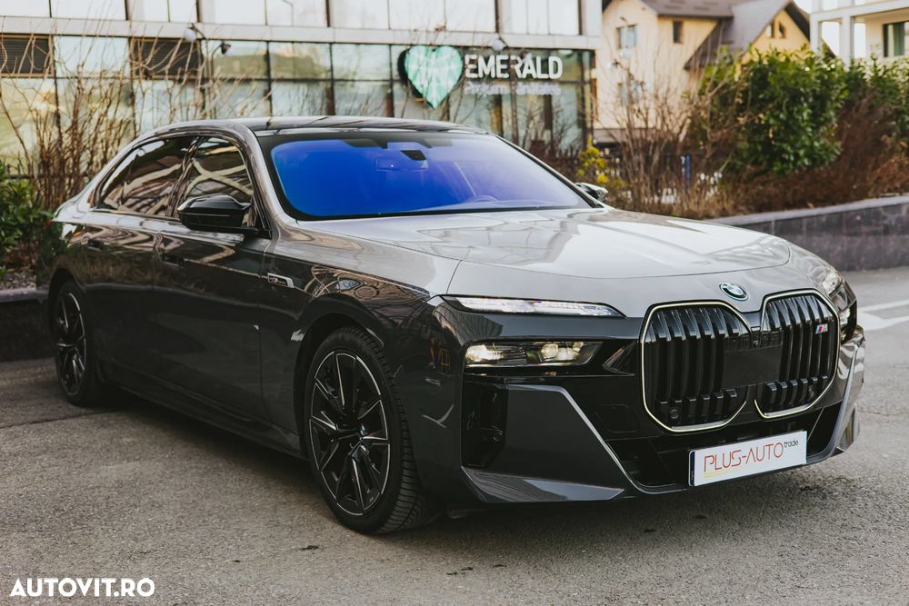 BMW M7 M760e xDrive