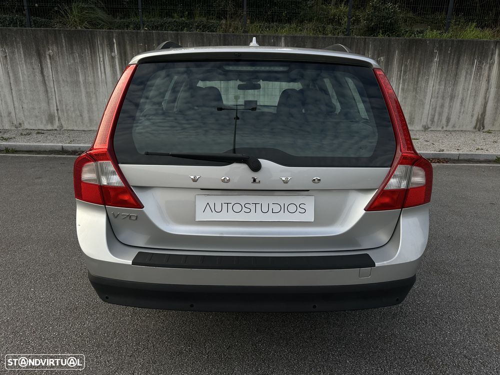 Volvo V70 2.4 D5 Summum Geartronic - 12