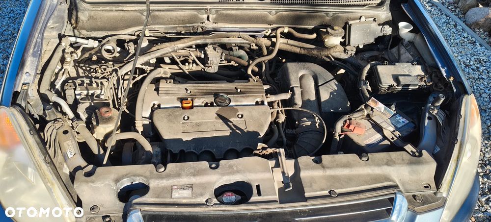 Honda CR-V 2.0i LS - 13