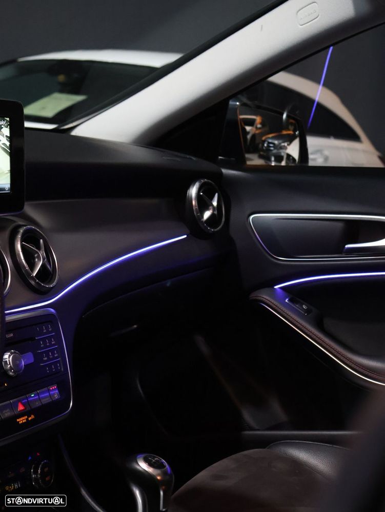 Mercedes-Benz CLA 180 d Shooting Brake AMG Line - 19