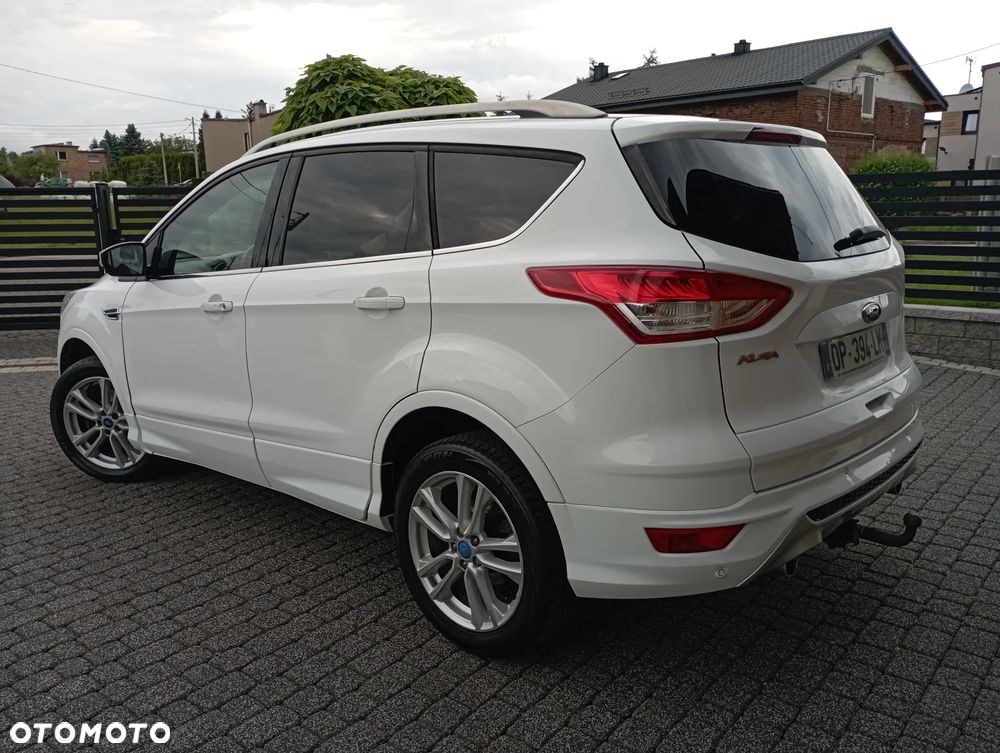 Ford Kuga 2.0 TDCi 4x4 Titanium - 22