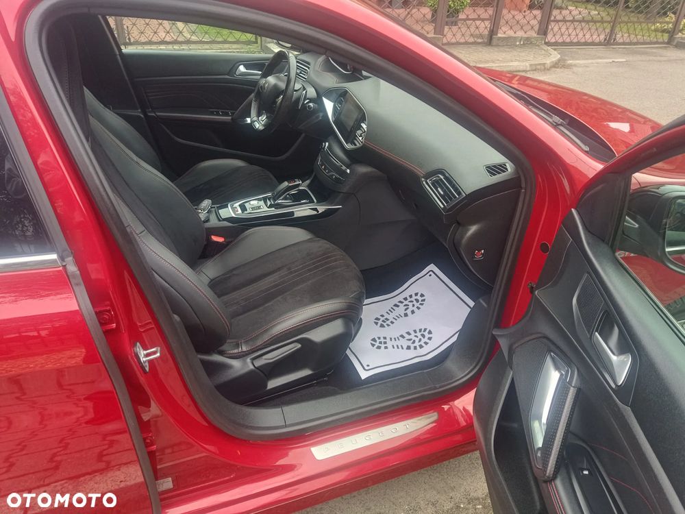 Peugeot 308 1.2 PureTech GT Pack S&S EAT8 - 11