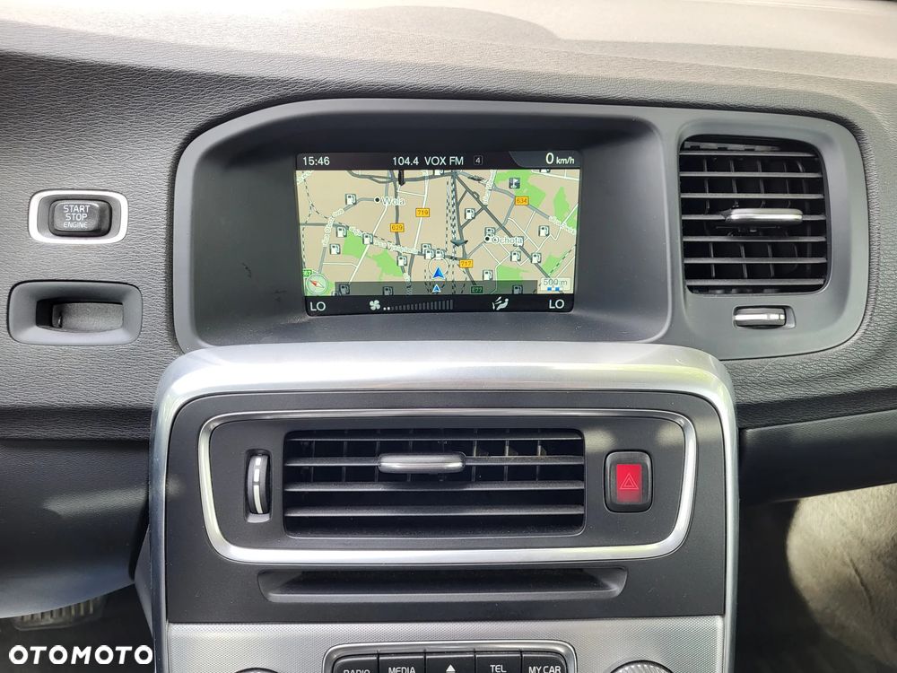 Volvo V60 T5 Geartronic Momentum - 13