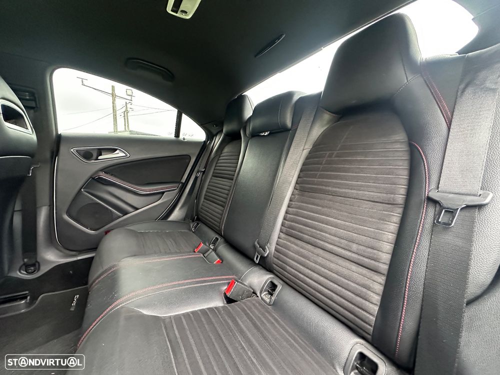 Mercedes-Benz CLA 180 - 8