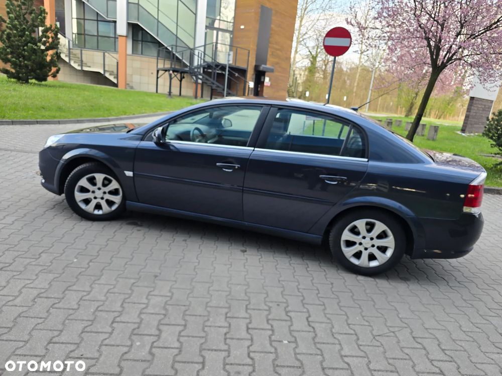 Opel Vectra 1.9 CDTI - 22