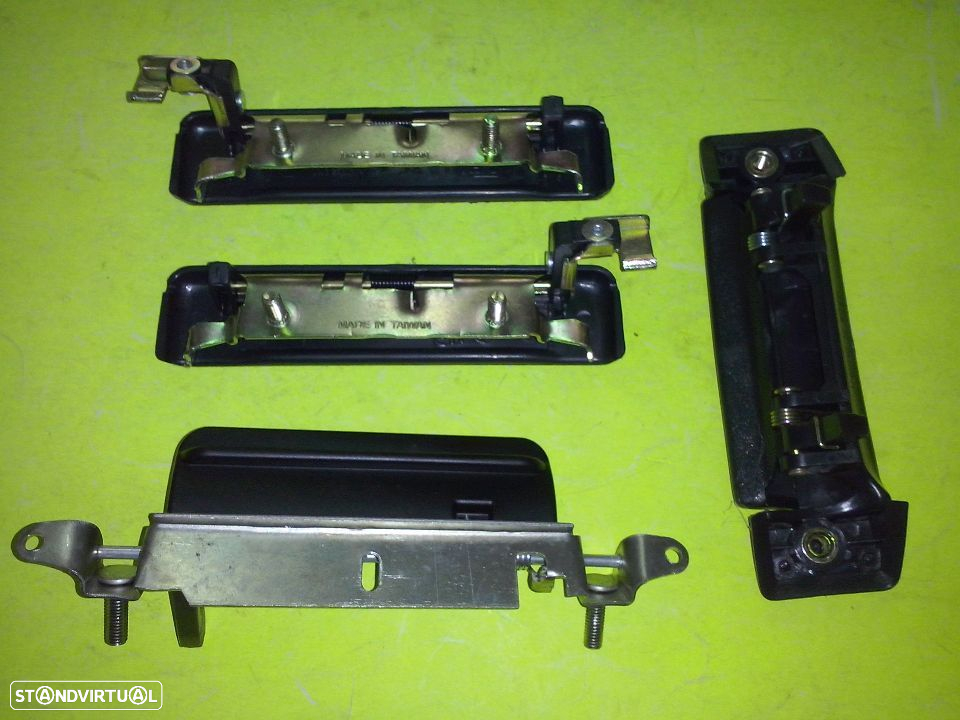 Puxadores das portas Toyota Hiace Lh50 e Lh51 NOVOS - 3