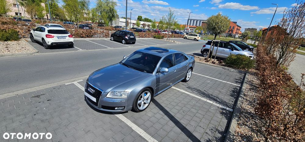 Audi A8 3.0 TDI DPF quattro - 2