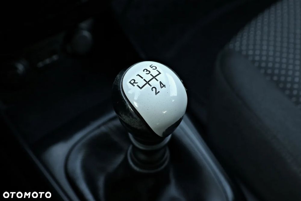 Hyundai i30 - 33