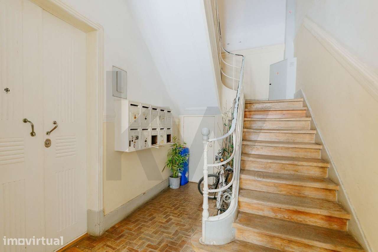 Apartamento T1+1 entre Belém e o rio Tejo - Grande imagem: 2/28