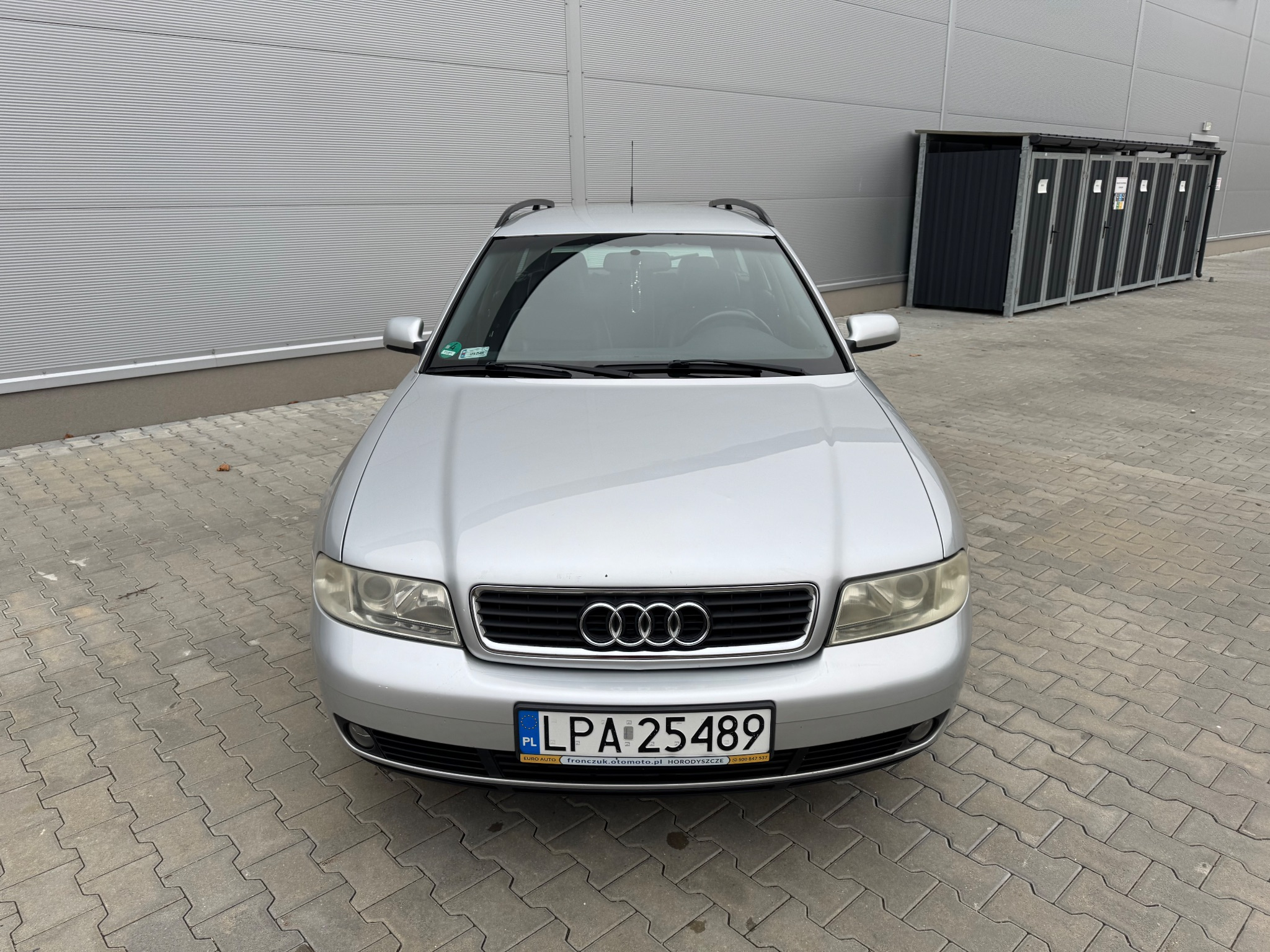 Audi A4 Avant 1.6 - 3