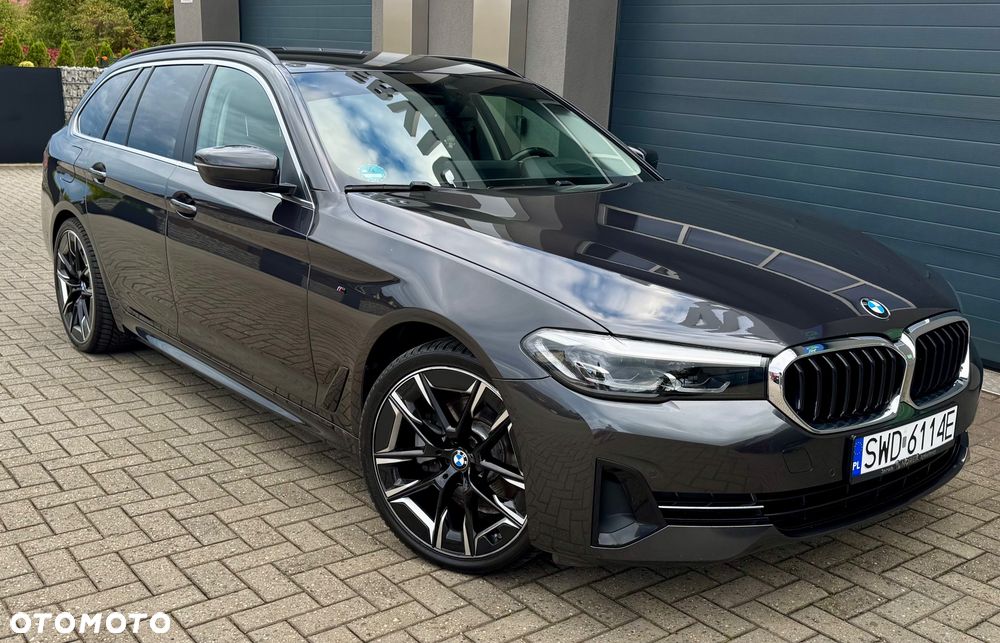 BMW Seria 5 - 38