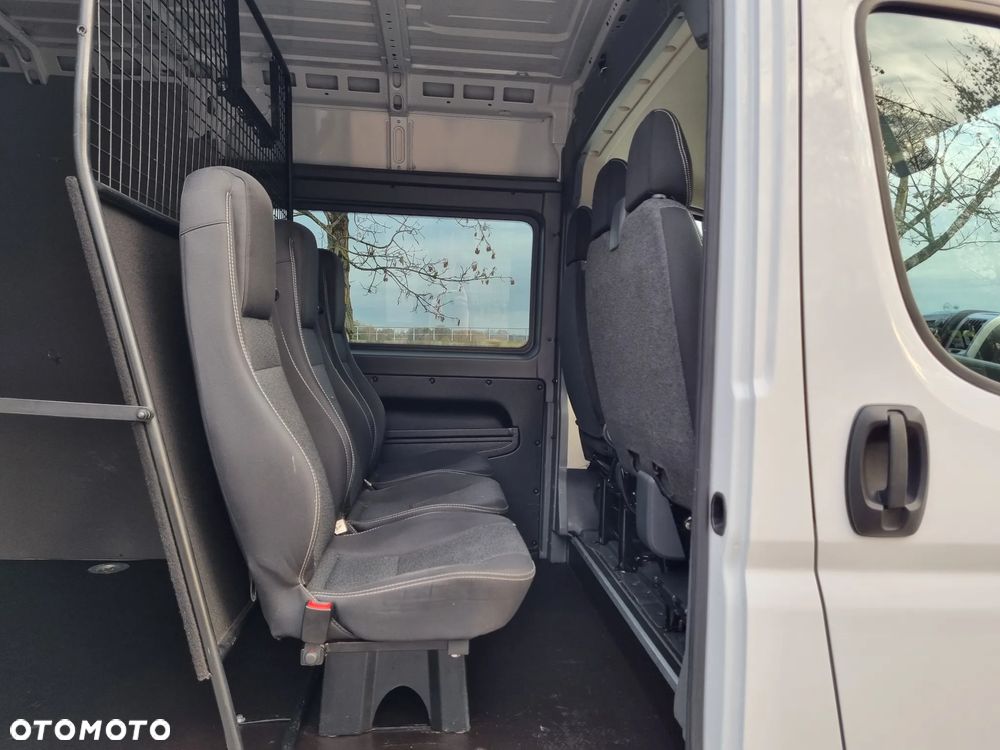 Fiat Ducato 2.3 Multijet 140 KM 6-cio Osobowy L3H2 Brygadowy - 18