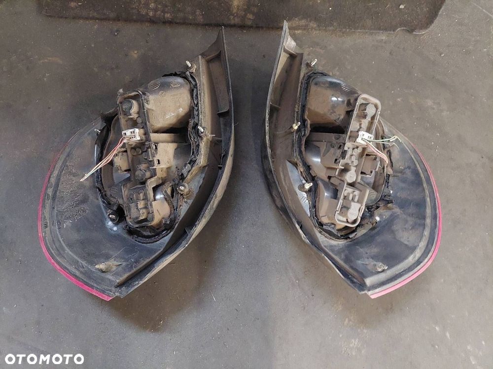 KOMPLETNY TYŁ KLAPA ZDERZAK LAMPA NISSAN ALMERA N16 KL0 HB 5D - 3