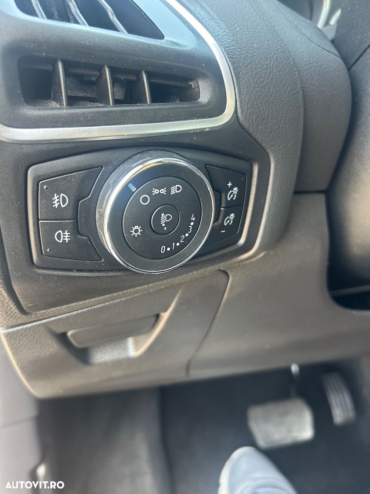 Ford Focus 2.0 TDCI DPF Aut. Champions Edition - 14