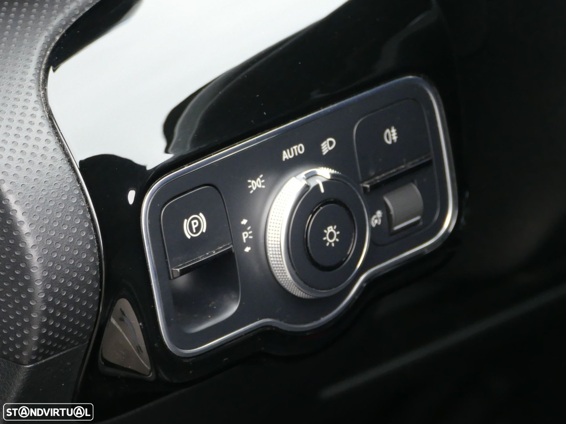 Mercedes-Benz A 250 e Progressive - 24