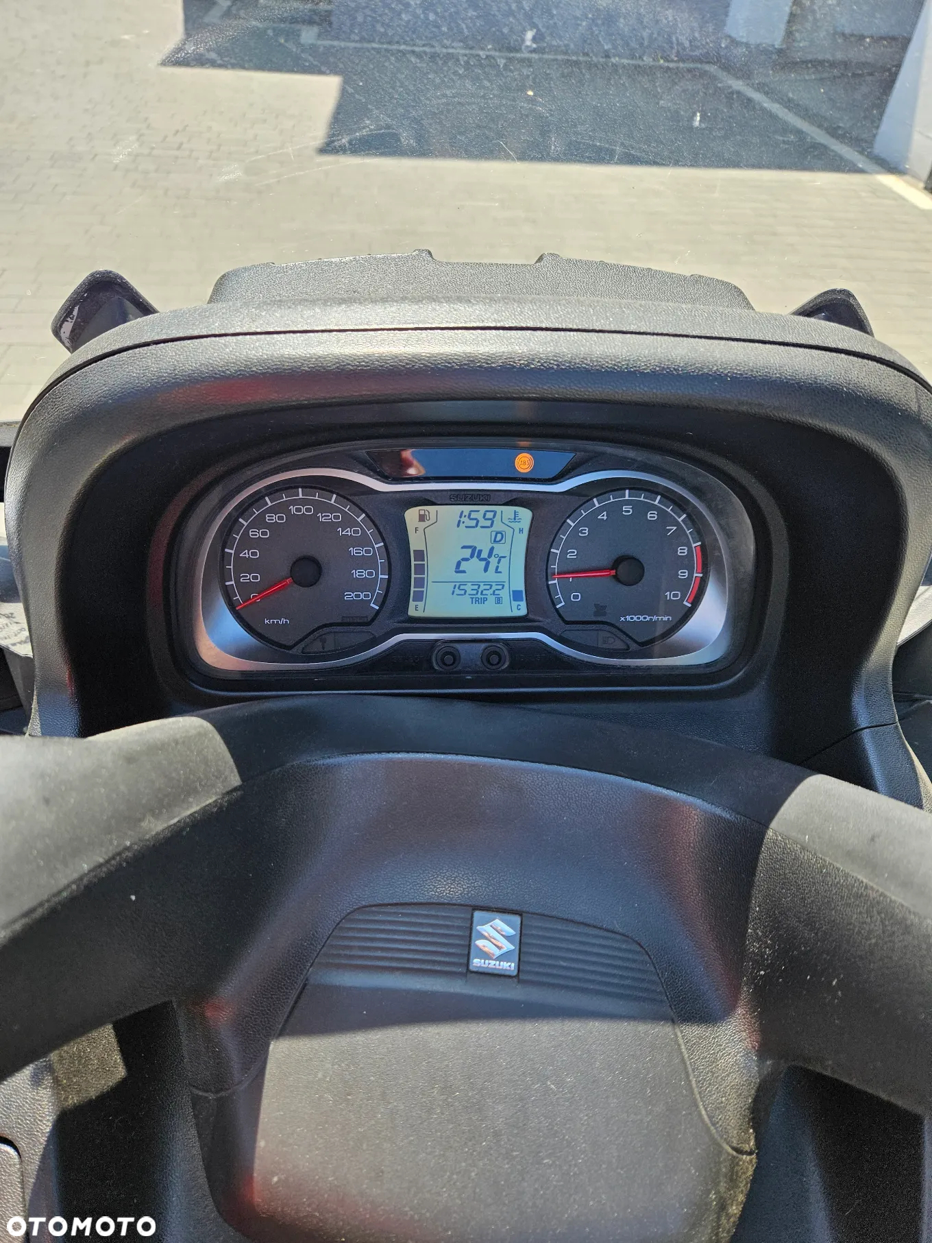 Suzuki Burgman - 6