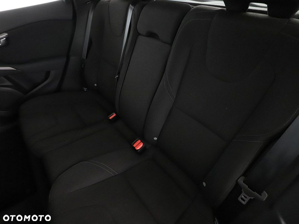 Volvo V40 D2 Drive-E SCR Kinetic - 18