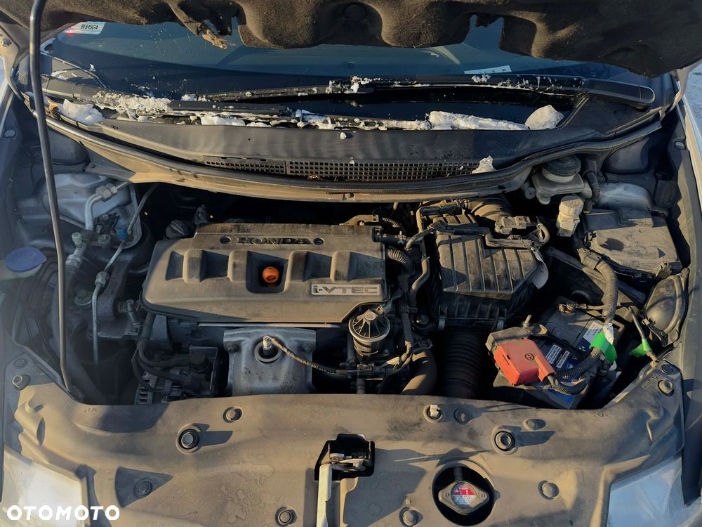 Honda Civic 1.8 Executive - 3