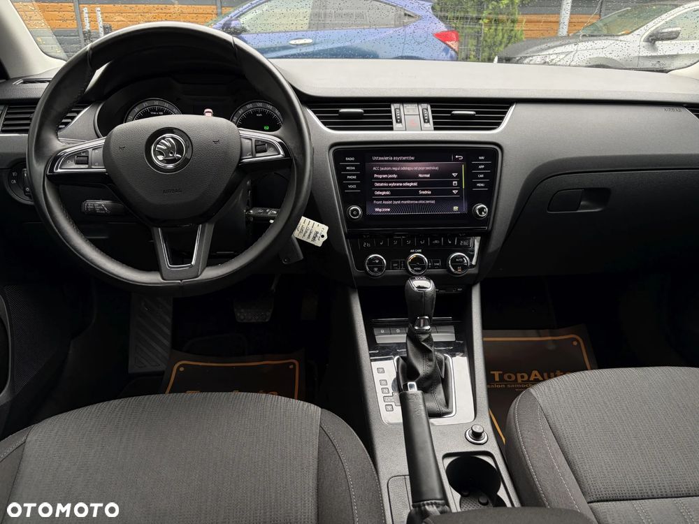 Skoda Octavia 2.0 TDI Elegance DSG - 35