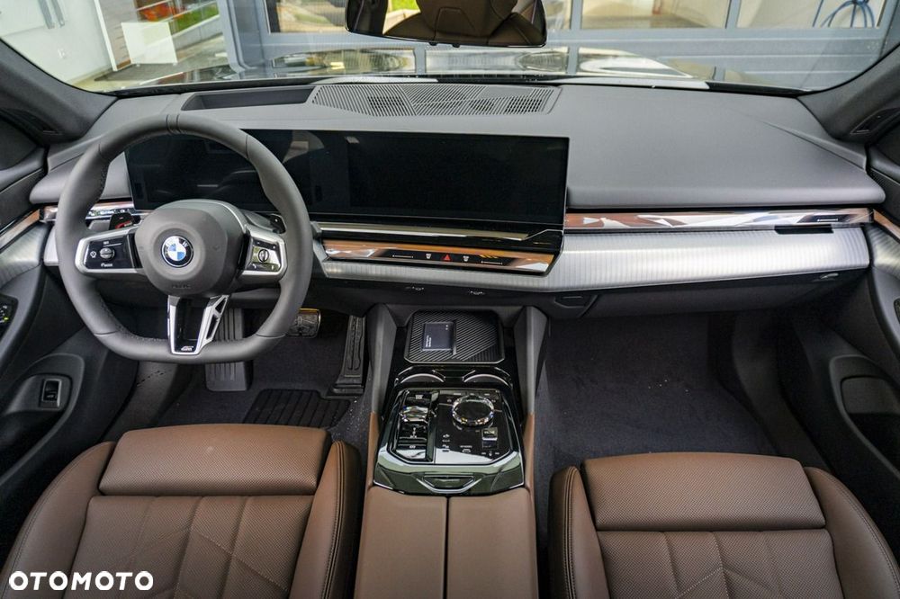 BMW Seria 5 - 16