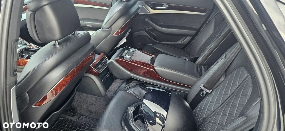 Audi A8 - 14