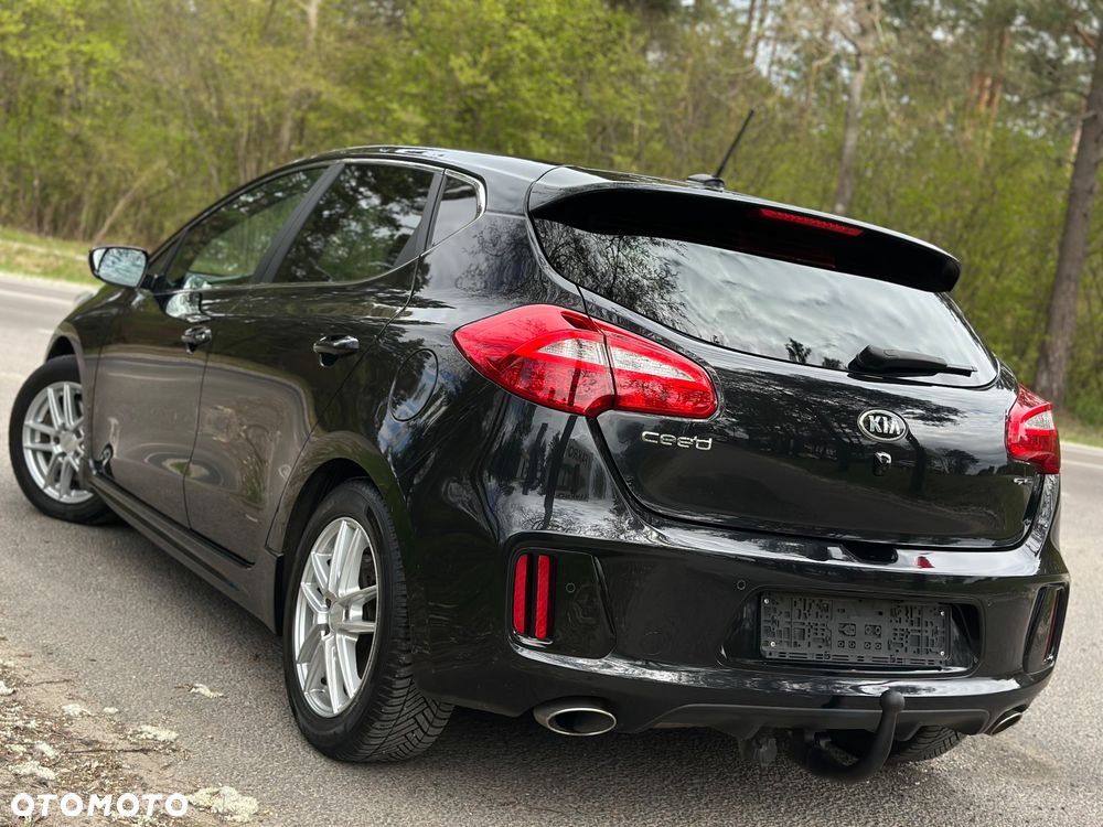 Kia Ceed 1.6 CRDi GT Line - 3