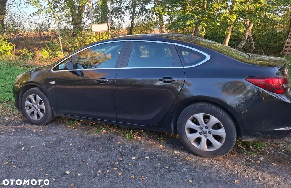 Opel Astra - 12