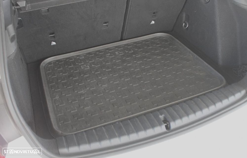 BMW 116 d Aut. Advantage - 40