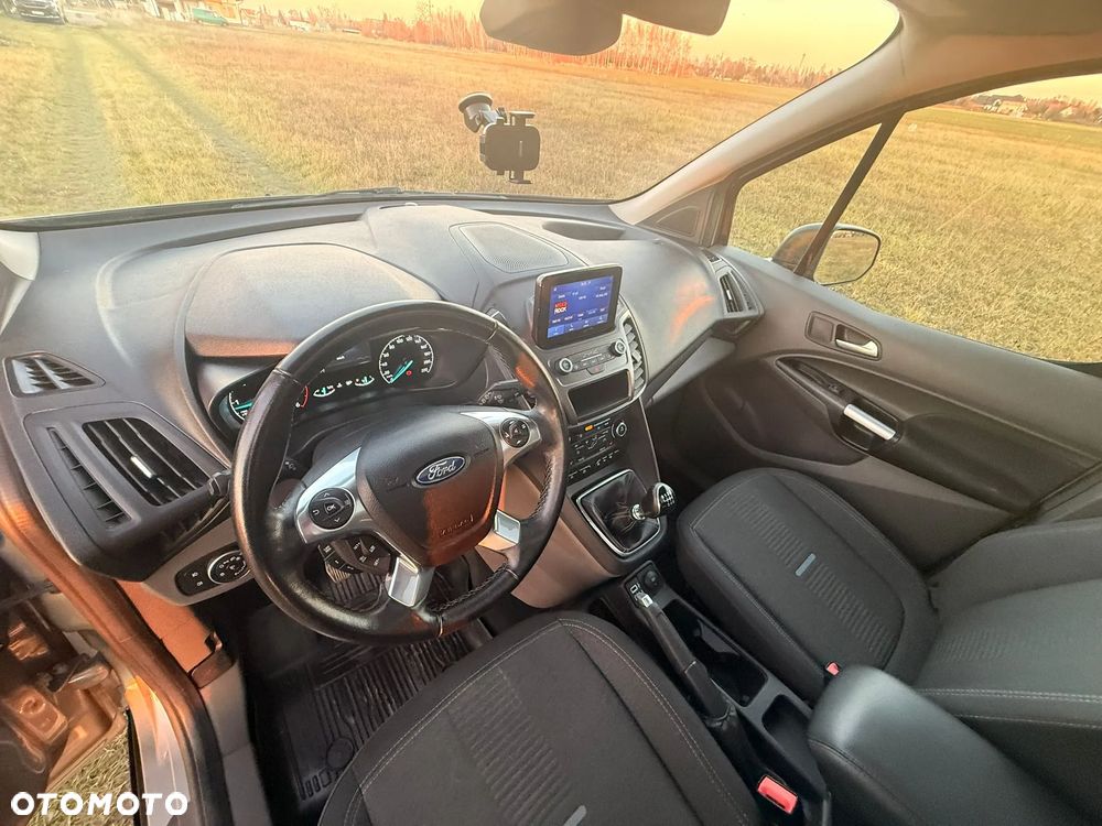 Ford Tourneo Connect 1.5 EcoBlue Active - 27