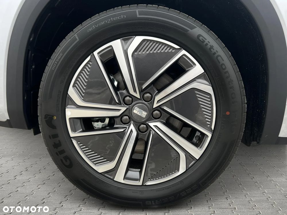 Geely Starray EM-i 1.5 PHEV Pro - 18