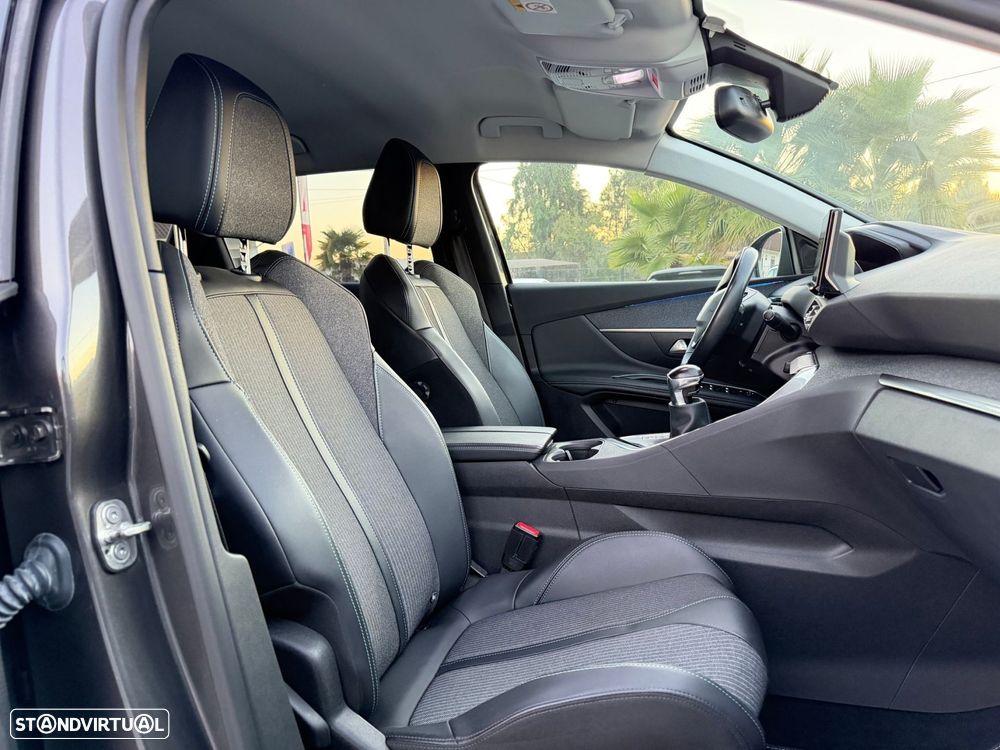 Peugeot 3008 1.5 BlueHDi Allure - 30