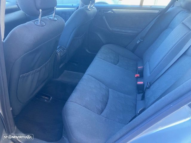 Mercedes-Benz C 220 - 19