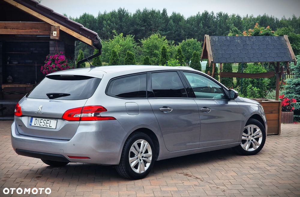 Peugeot 308 1.5 BlueHDi Allure S&S EAT6 - 18