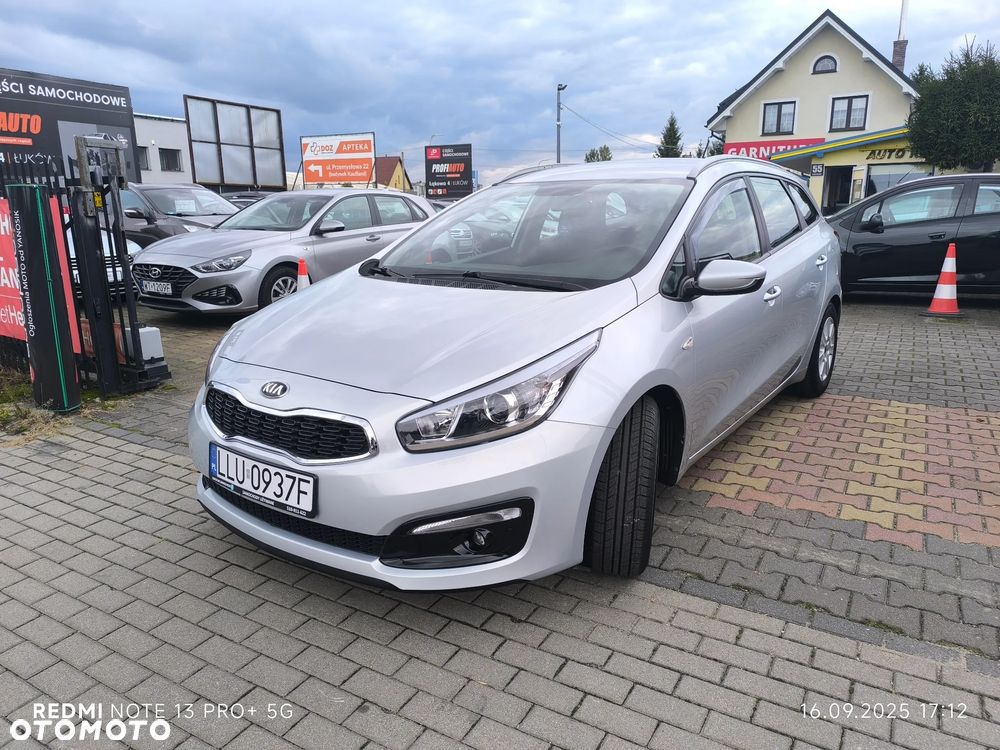 Kia Ceed Cee'd 1.4 Business Line - 11