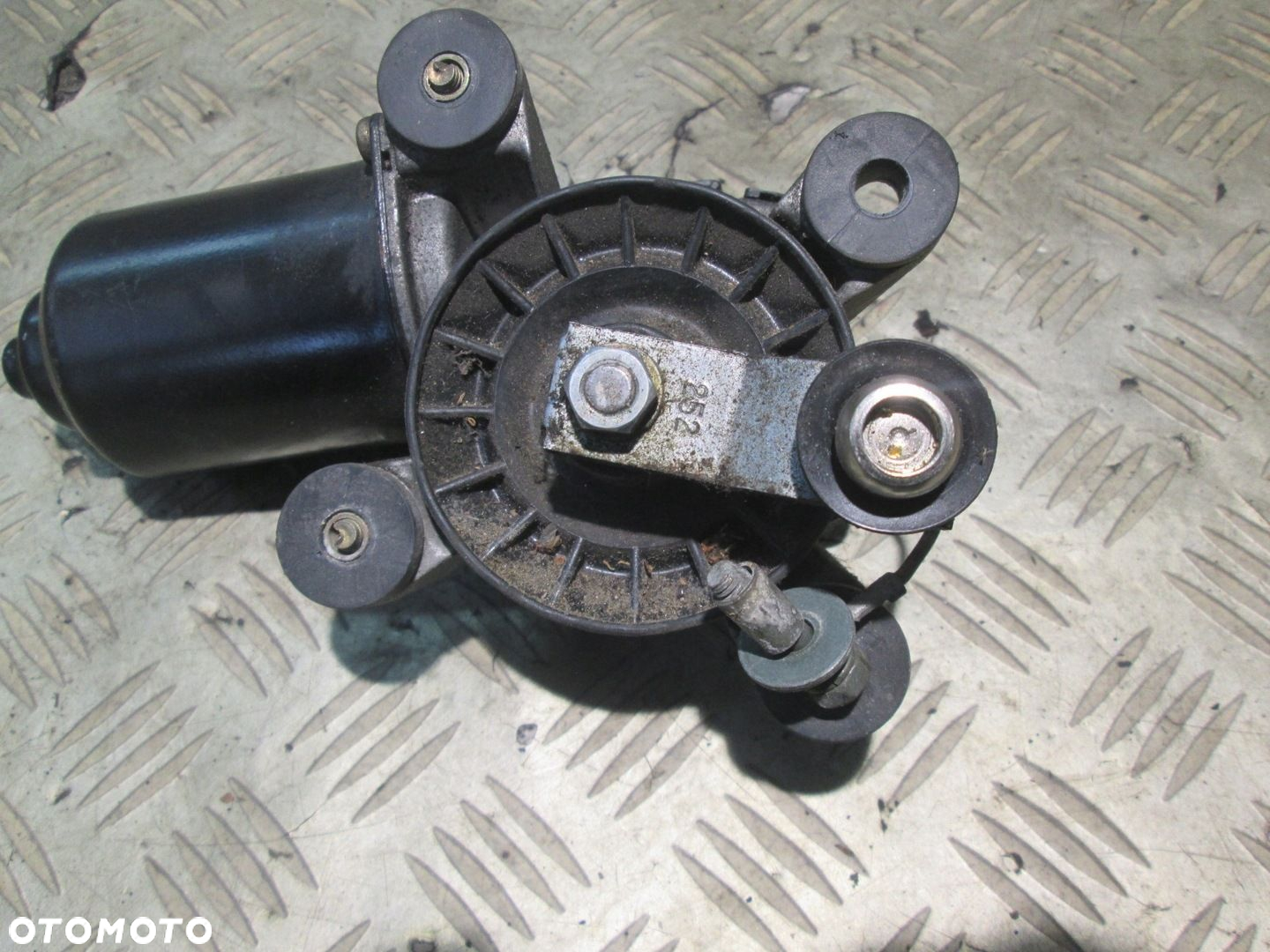 SILNICZEK WYCIERACZEK PRZÓD DAIHATSU CUORE VI 85110-B2040 - 3