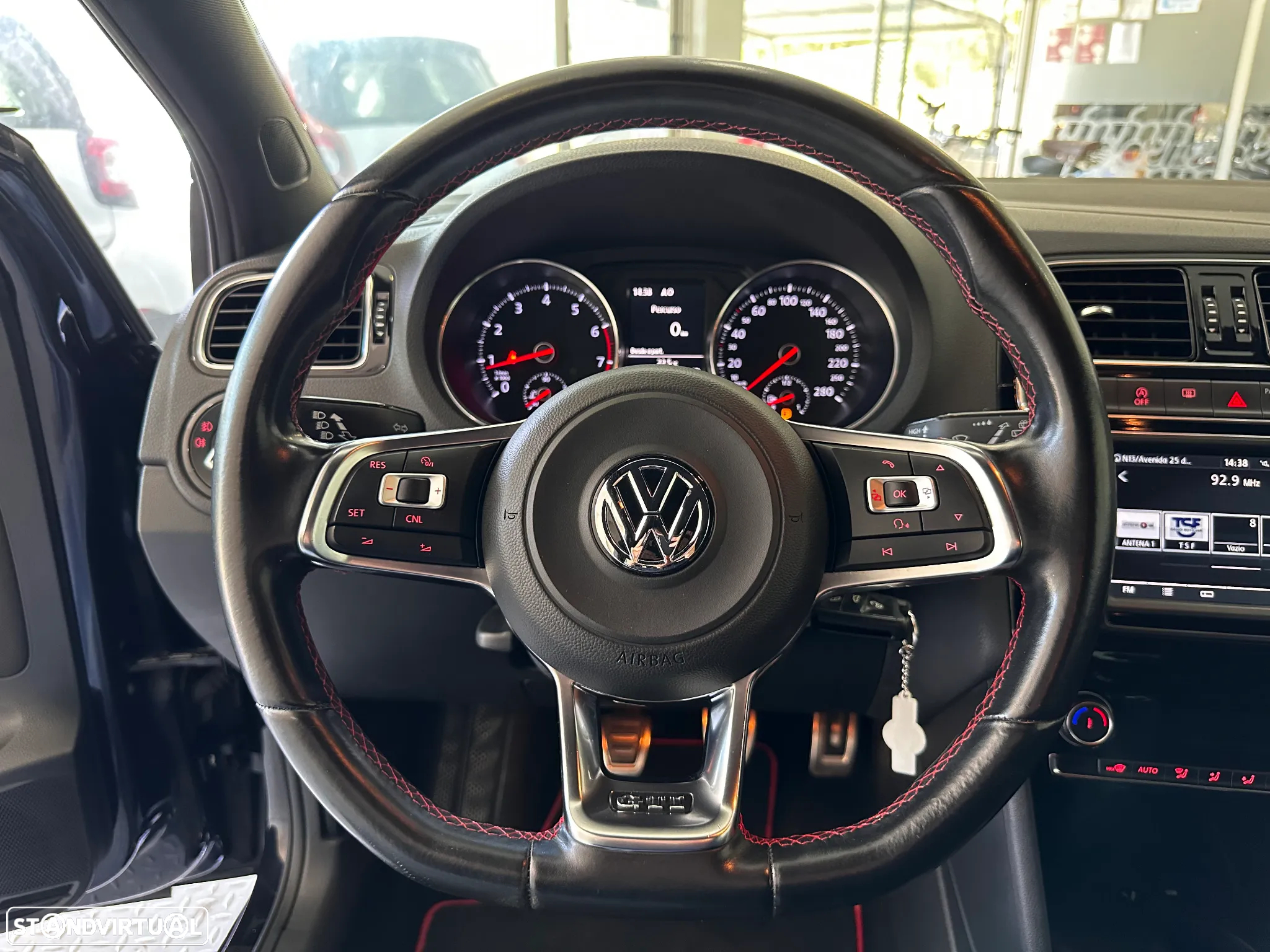 VW Polo 1.8 TSi GTi - 14
