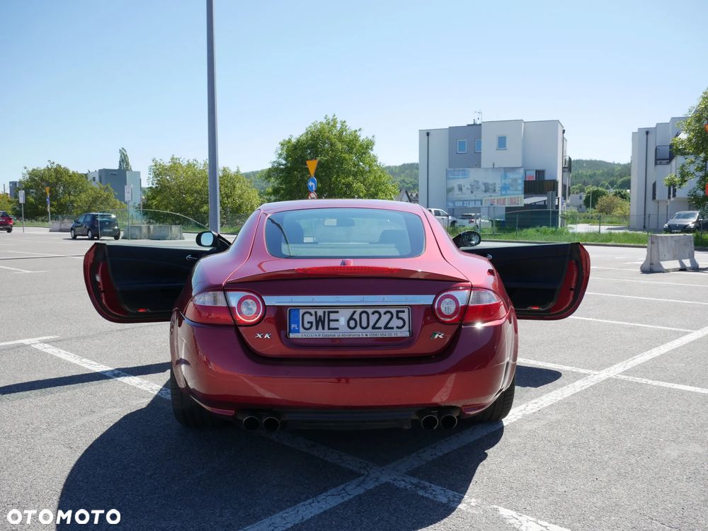 Jaguar XK XKR - 12