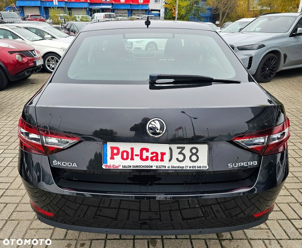 Skoda Superb 2.0 TDI SCR Ambition DSG - 7