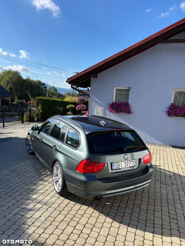BMW Seria 3 318d DPF - 2