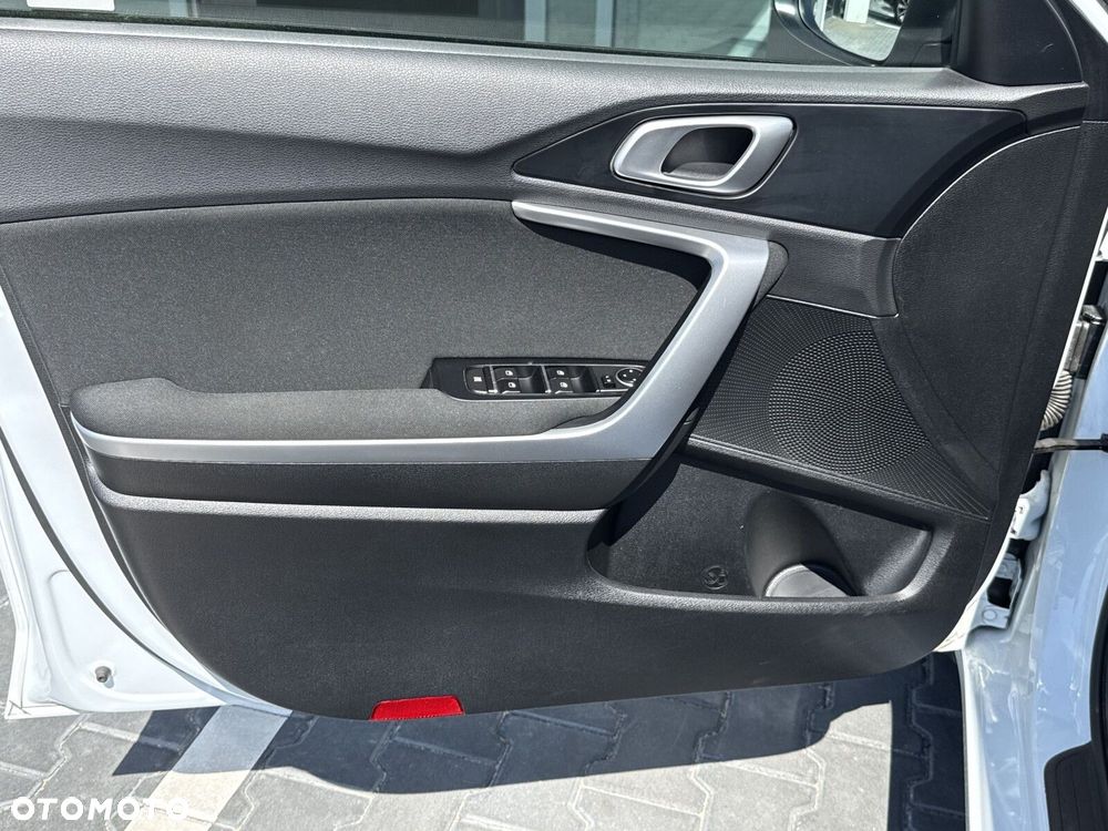 Kia Ceed 1.0 T-GDI M - 11