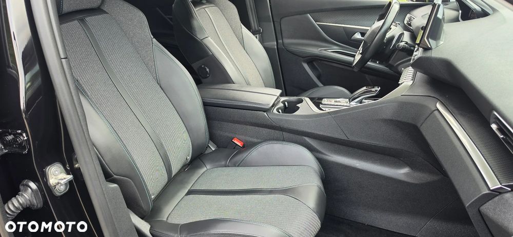 Peugeot 3008 BlueHDi 130 Stop & Start EAT8 Allure - 20