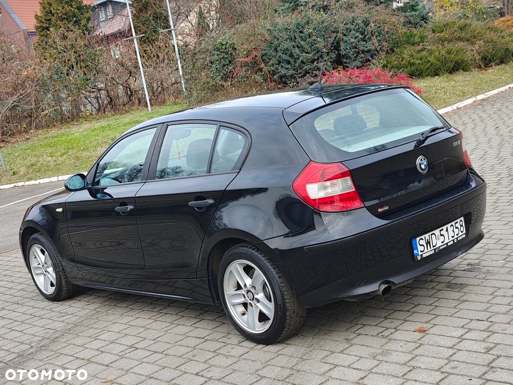 BMW Seria 3 318i - 13